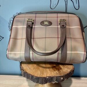 Burberrys Vintage Boston Nova Check Canvas
Handbag
